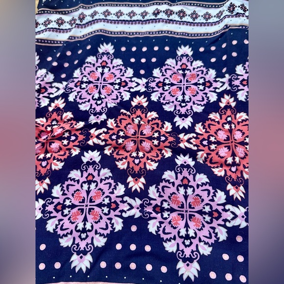 H&M Divided Patterned Dress - Picture 5 of 6